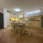 Casa Lina